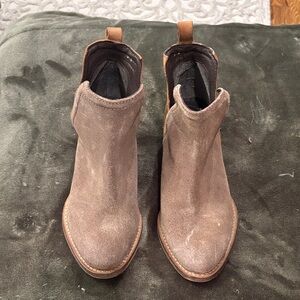 Diba True Women's Tan Ankle Boots